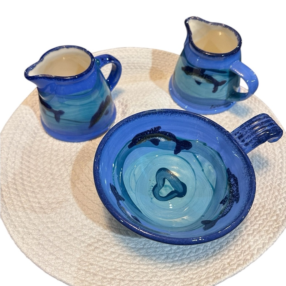 Handmade Blue Whale Pottery‎ Creamer Pitchers & Bowl Set Signed